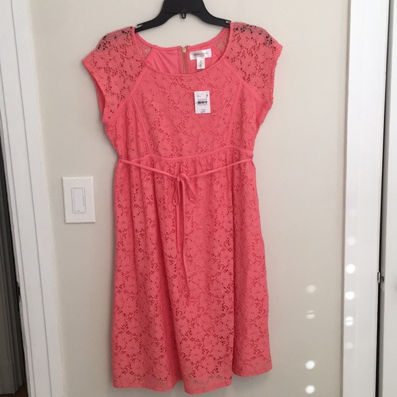 Coral Back Zip Lace Maternity Dress-NWT - Picture 4 of 6